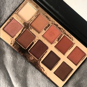 Crown palette